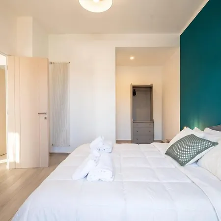 Apartament Oberdan Sky *